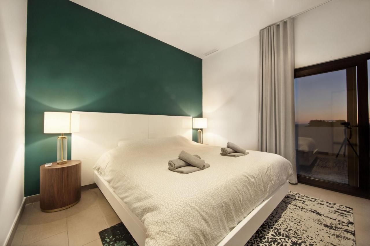 Modern Villa Close To Costabella Beach Marbella Ngoại thất bức ảnh